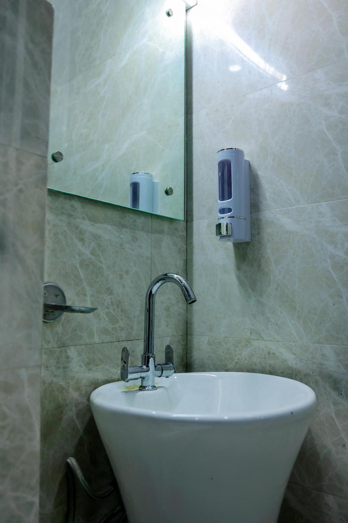Agrah Stay - Kasa Lusso Stay Faridabad Dış mekan fotoğraf