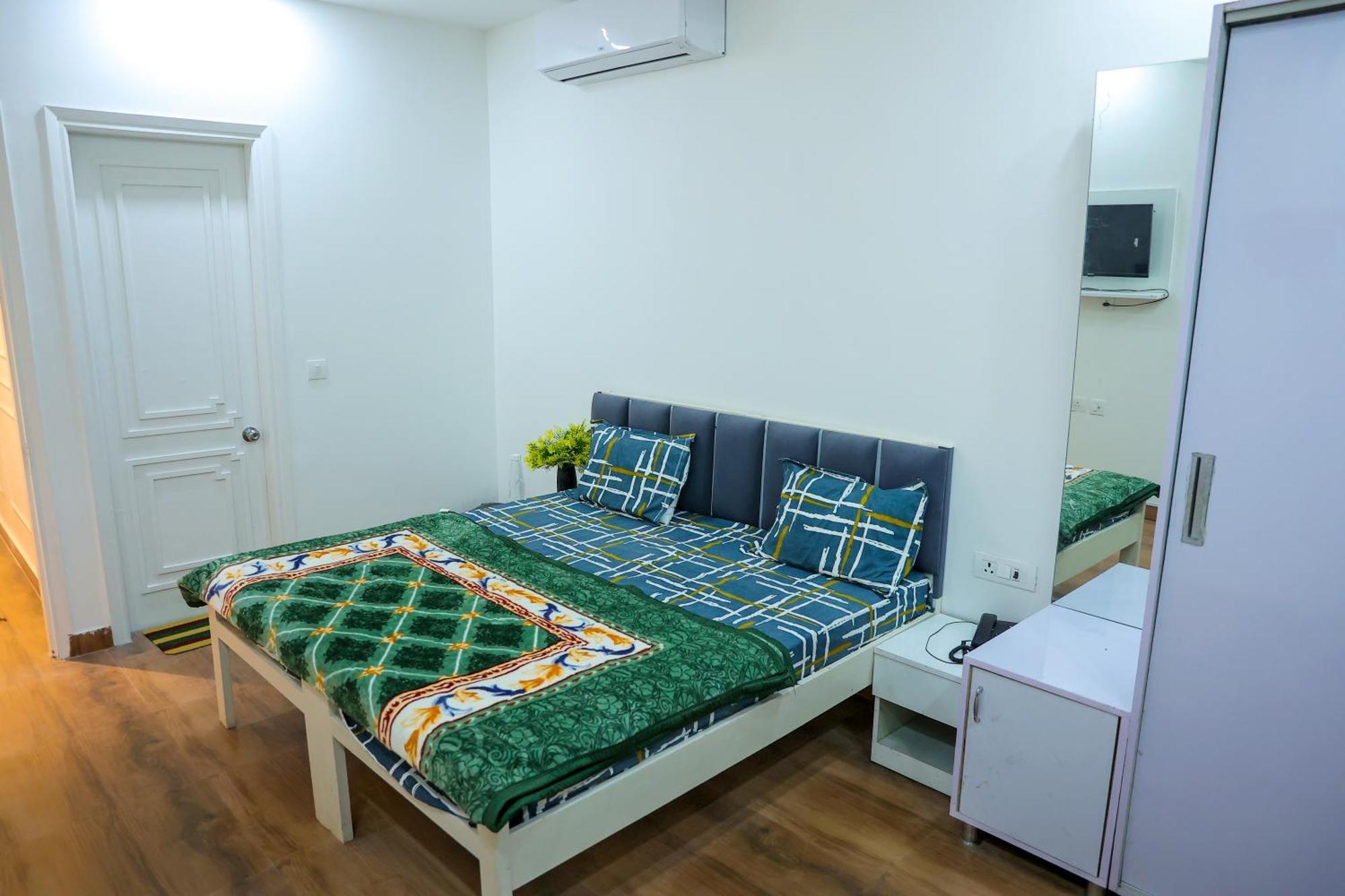 Agrah Stay - Kasa Lusso Stay Faridabad Dış mekan fotoğraf