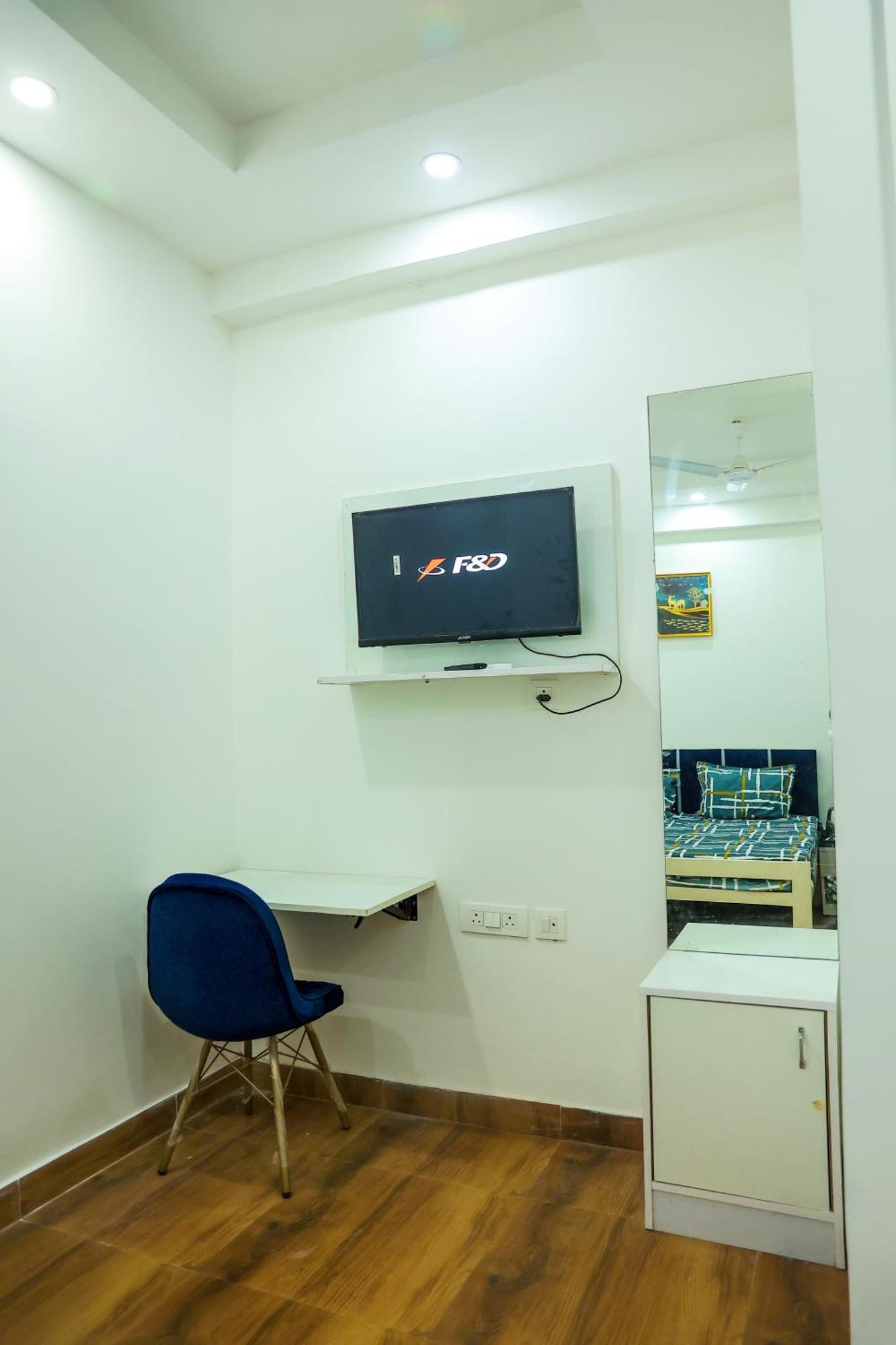 Agrah Stay - Kasa Lusso Stay Faridabad Dış mekan fotoğraf